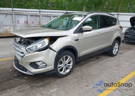 2018 Ford Escape Se из США, поврежденный, VIN 1FMCU9GD5JUC63153